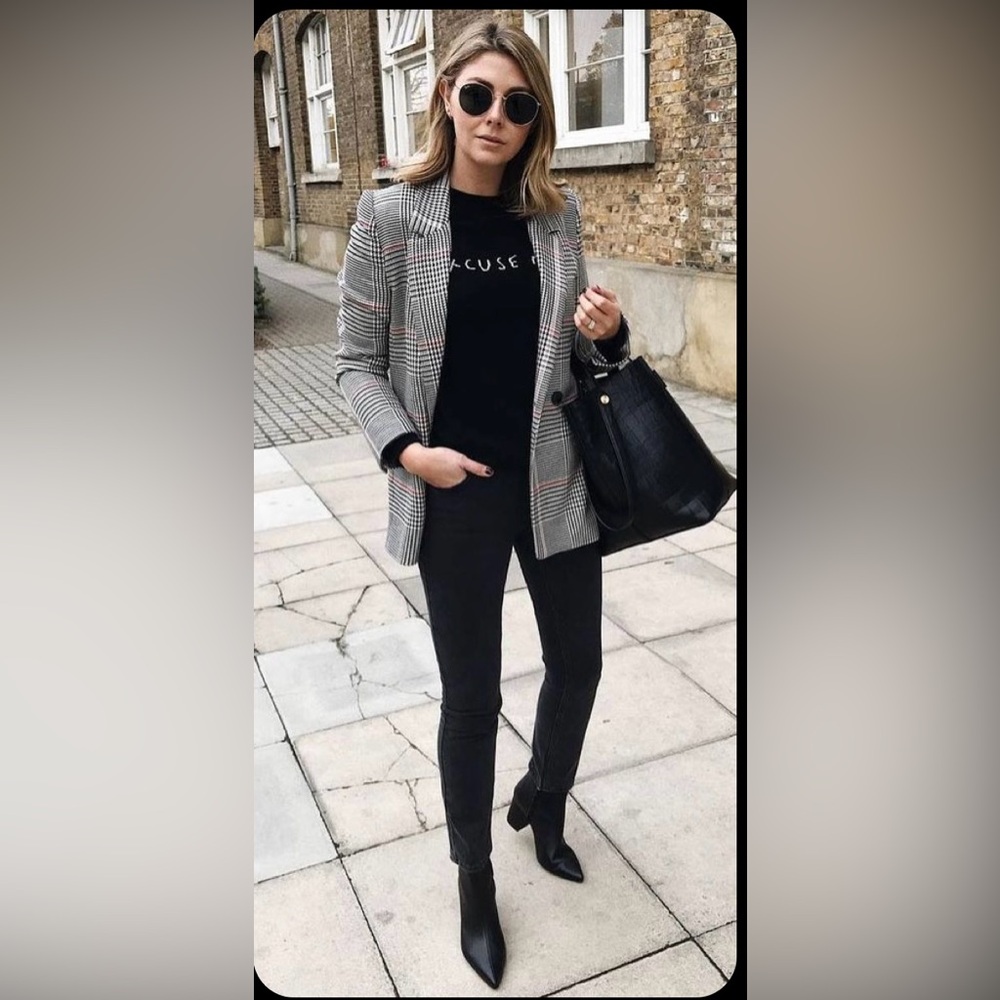 Women's Red and Black Houndstooth Blazer